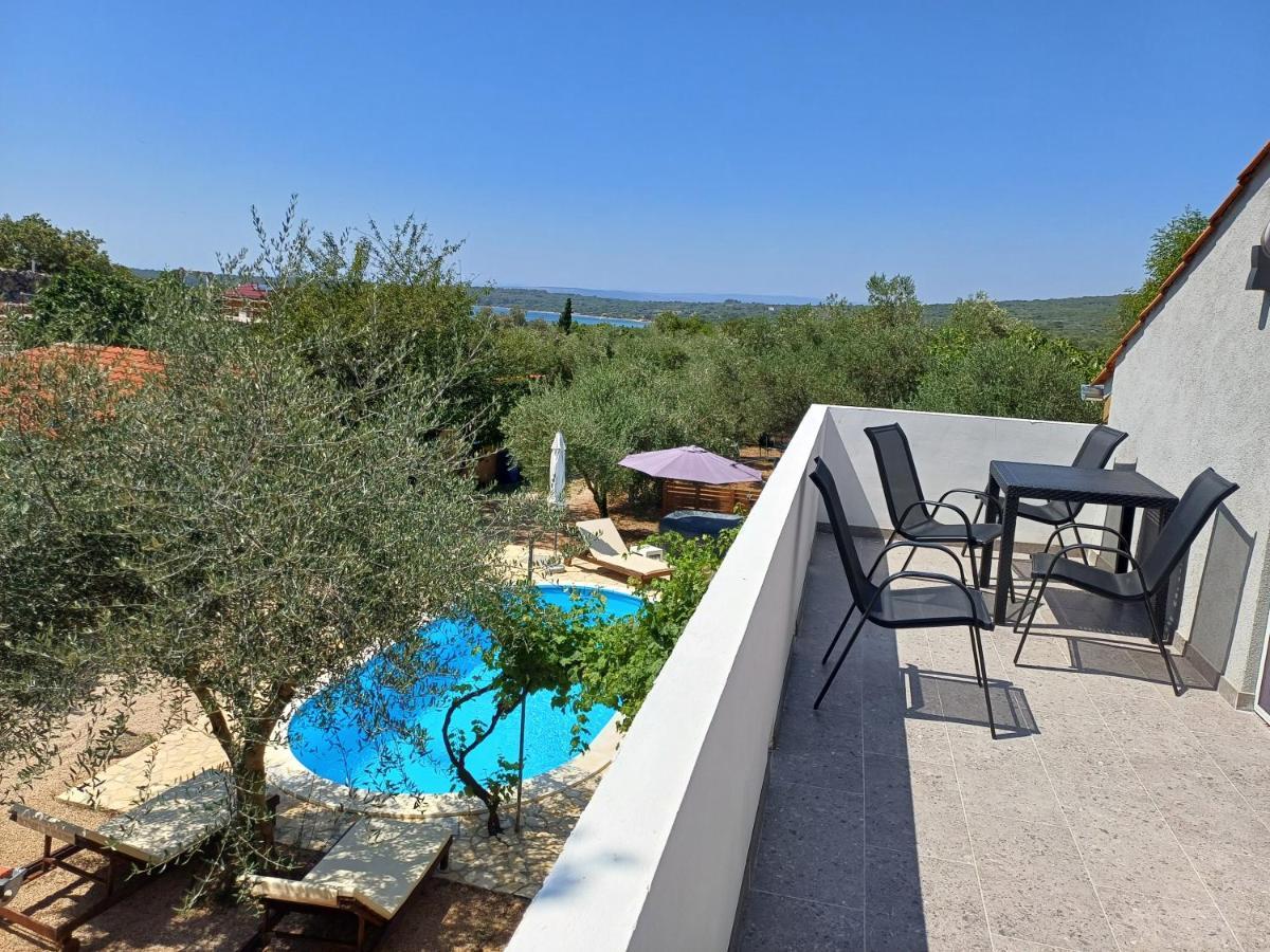 Holiday House Pulina Punat Kültér fotó